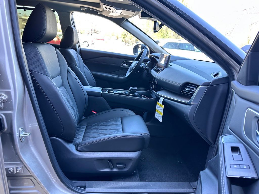 2026 Nissan Rogue Platinum San Clemente CA