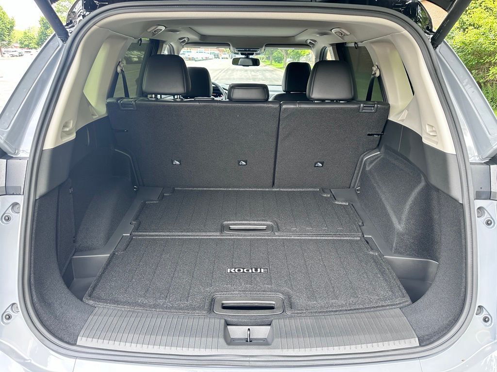 2026 Nissan Rogue Platinum San Clemente CA