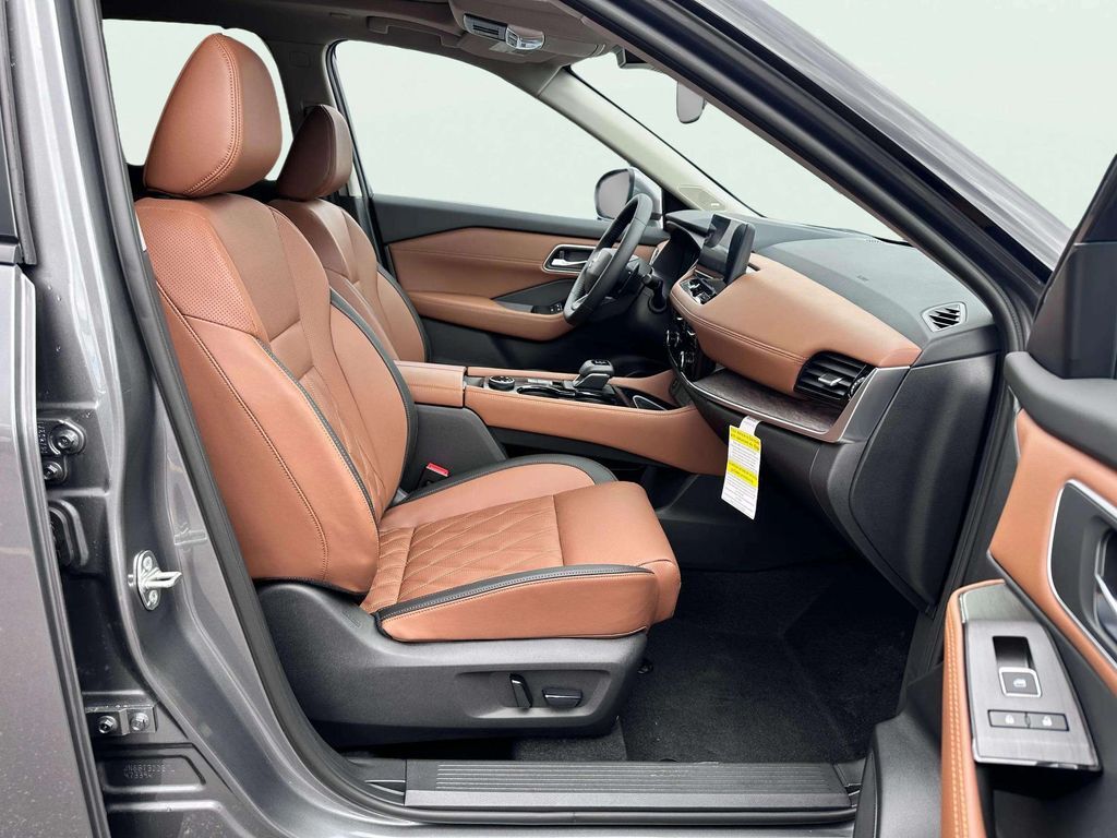 2026 Nissan Rogue Platinum San Clemente CA