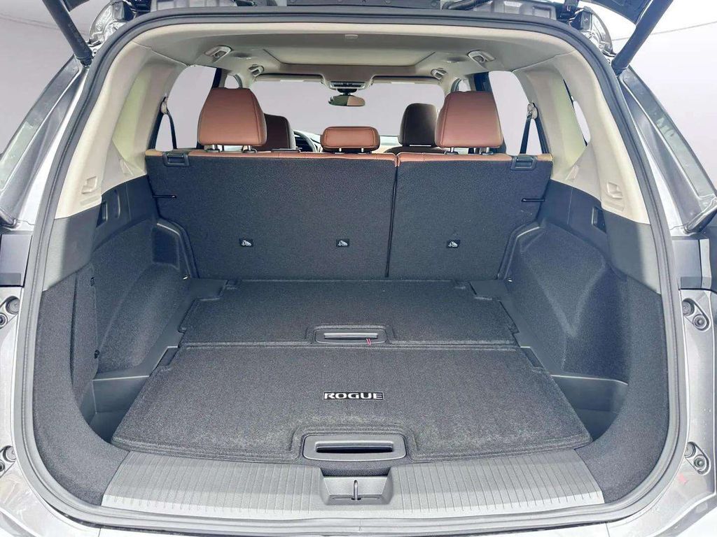 2026 Nissan Rogue Platinum San Clemente CA