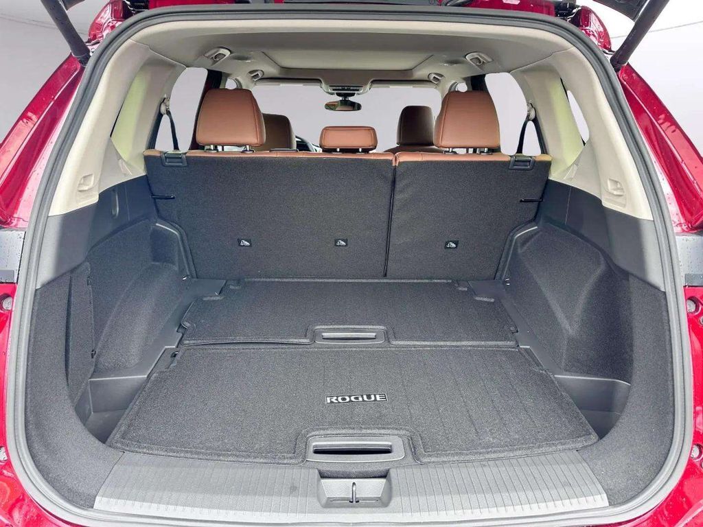 2026 Nissan Rogue Platinum San Clemente CA