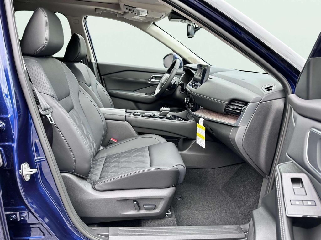 2026 Nissan Rogue Platinum San Clemente CA