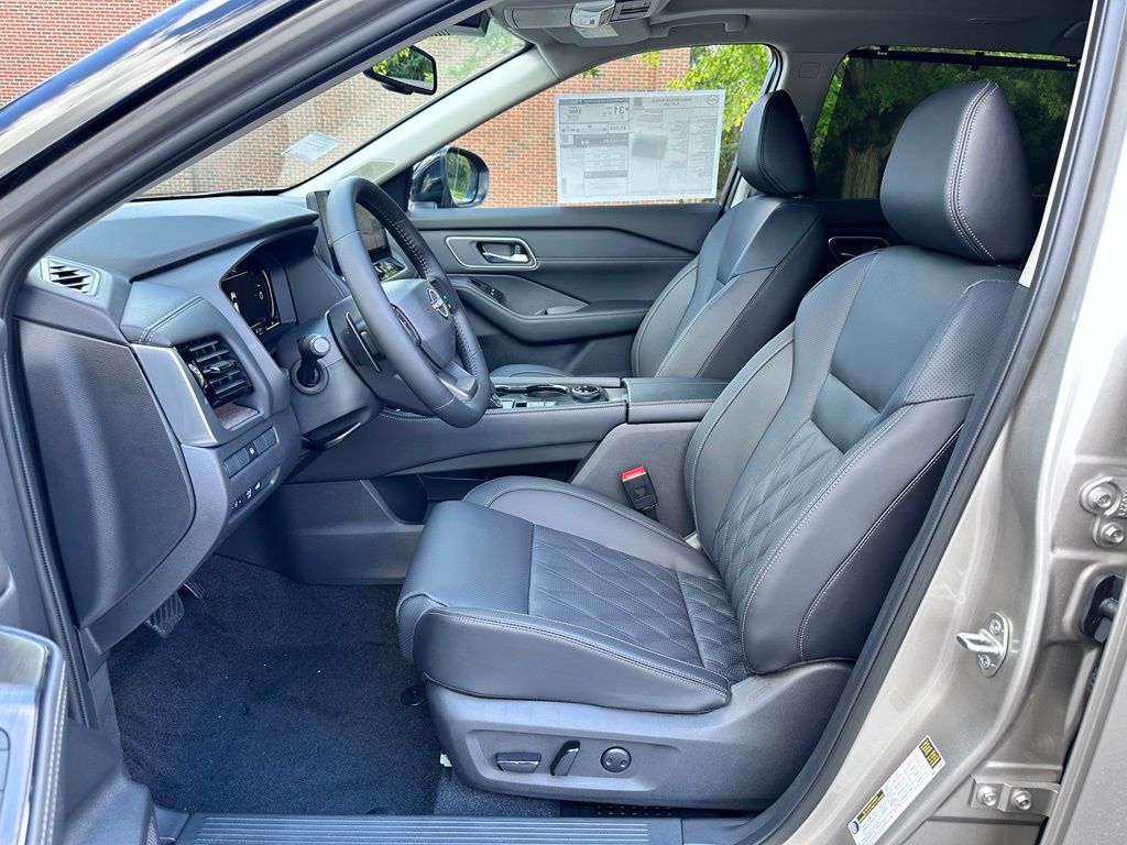 2026 Nissan Rogue Platinum San Clemente CA