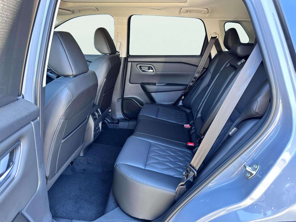 2026 Nissan Rogue Platinum San Clemente CA