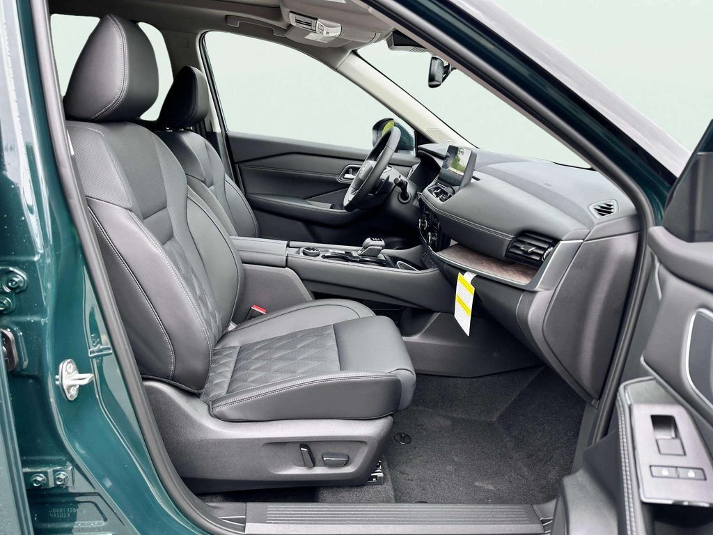 2026 Nissan Rogue Platinum San Clemente CA