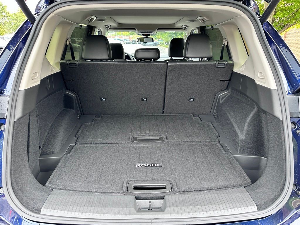 2026 Nissan Rogue Platinum San Clemente CA