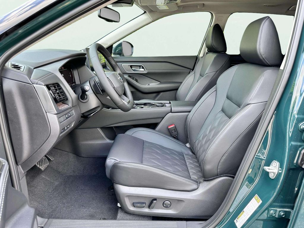 2026 Nissan Rogue Platinum San Clemente CA