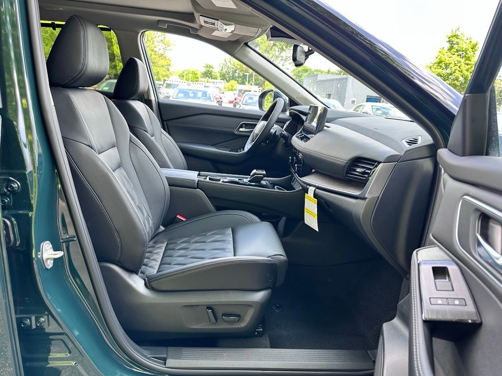 2026 Nissan Rogue Platinum San Clemente CA