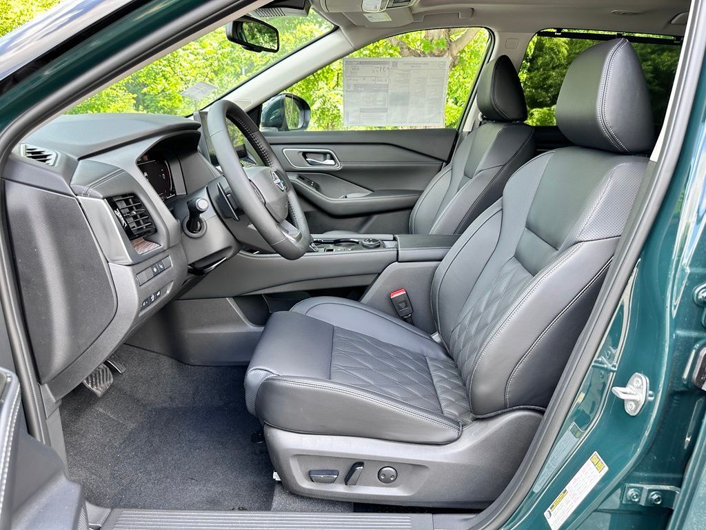2026 Nissan Rogue Platinum San Clemente CA