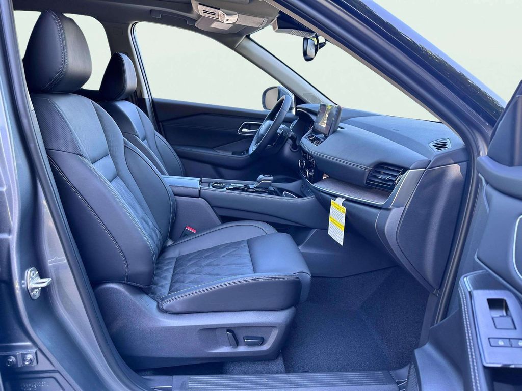 2026 Nissan Rogue Platinum San Clemente CA