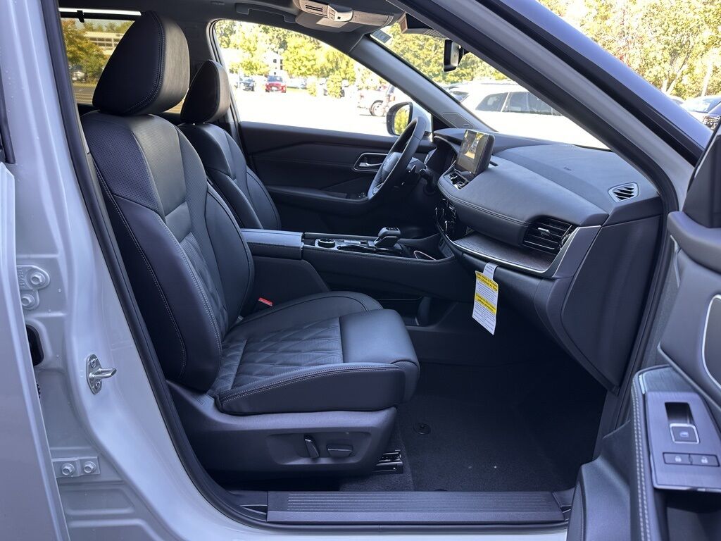 2026 Nissan Rogue Platinum San Clemente CA