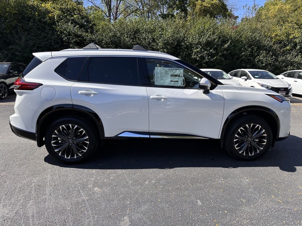 2026 Nissan Rogue Platinum San Clemente CA