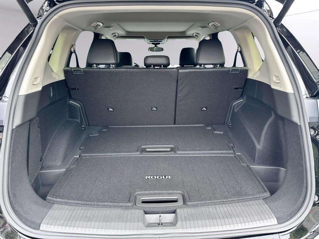 2026 Nissan Rogue Platinum San Clemente CA