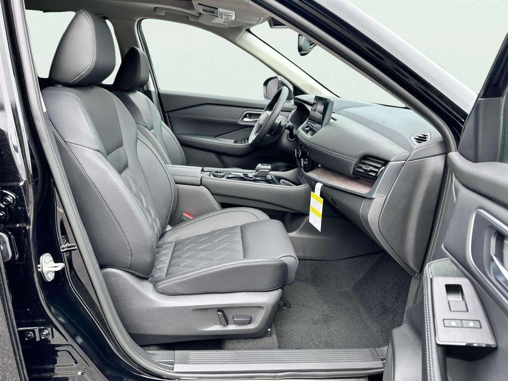 2026 Nissan Rogue Platinum San Clemente CA