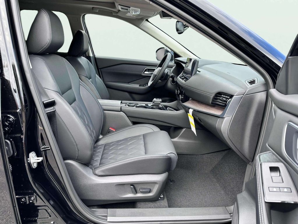 2026 Nissan Rogue Platinum San Clemente CA