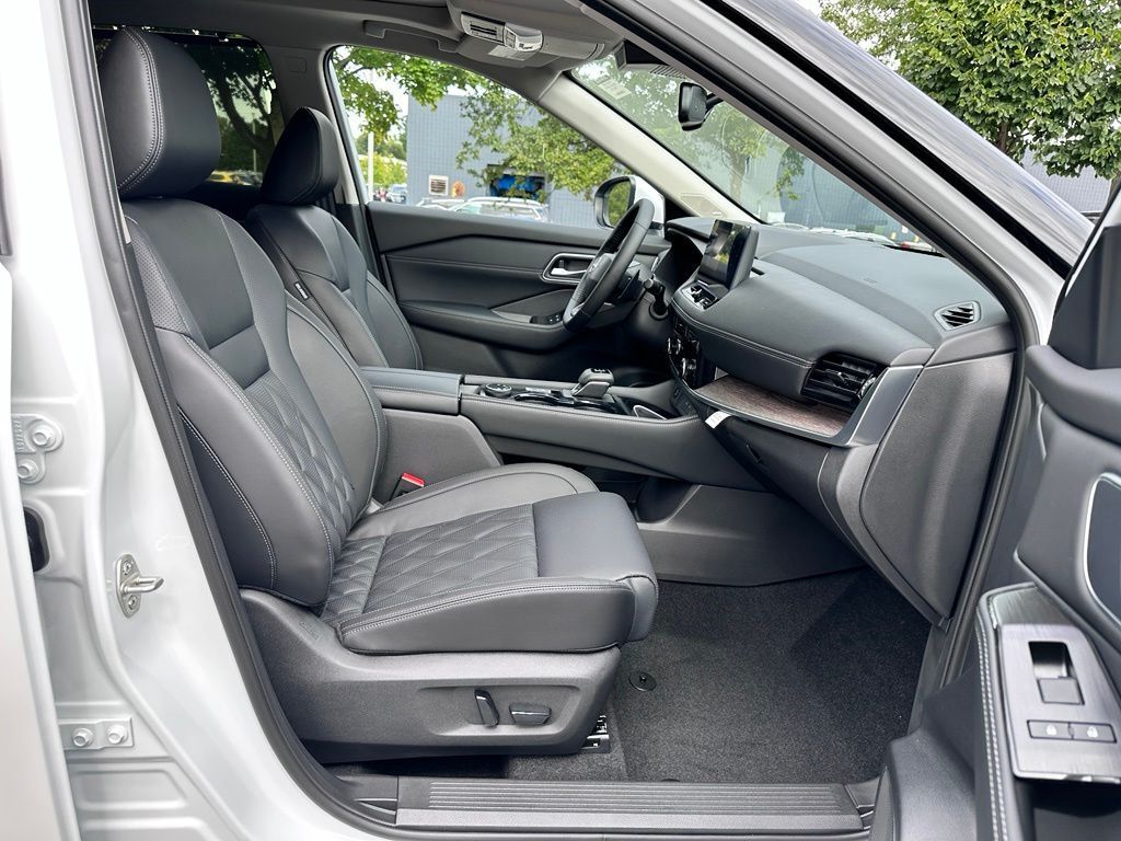 2026 Nissan Rogue Platinum San Clemente CA
