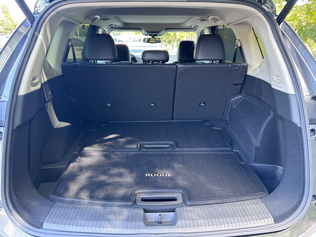 2026 Nissan Rogue Platinum San Clemente CA
