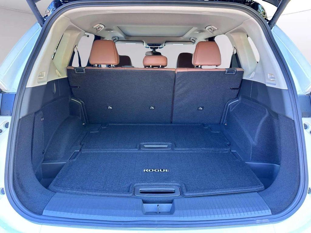 2026 Nissan Rogue Platinum San Clemente CA