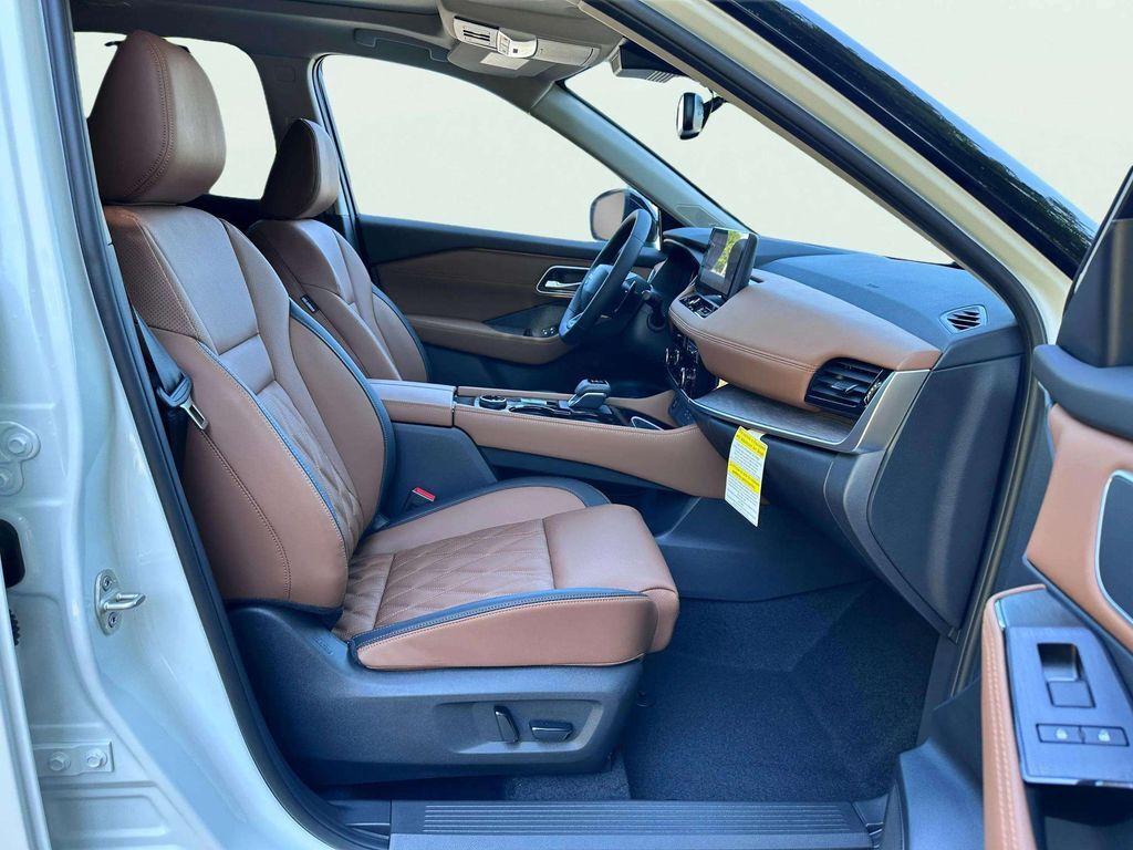 2026 Nissan Rogue Platinum San Clemente CA
