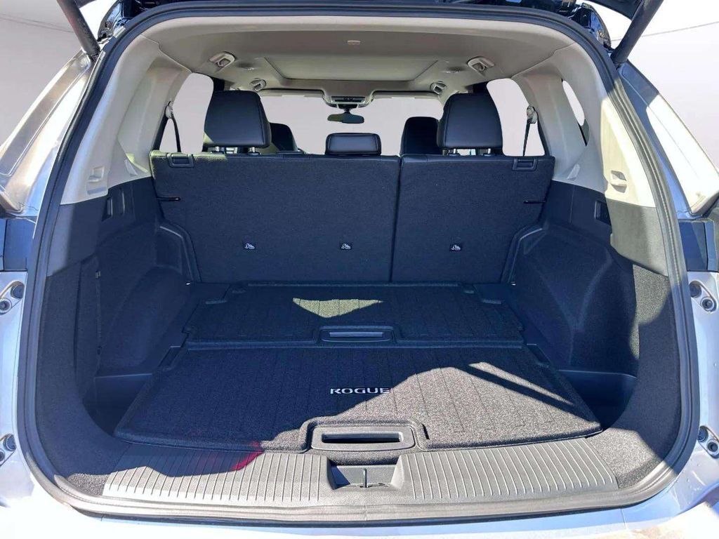 2026 Nissan Rogue Platinum San Clemente CA