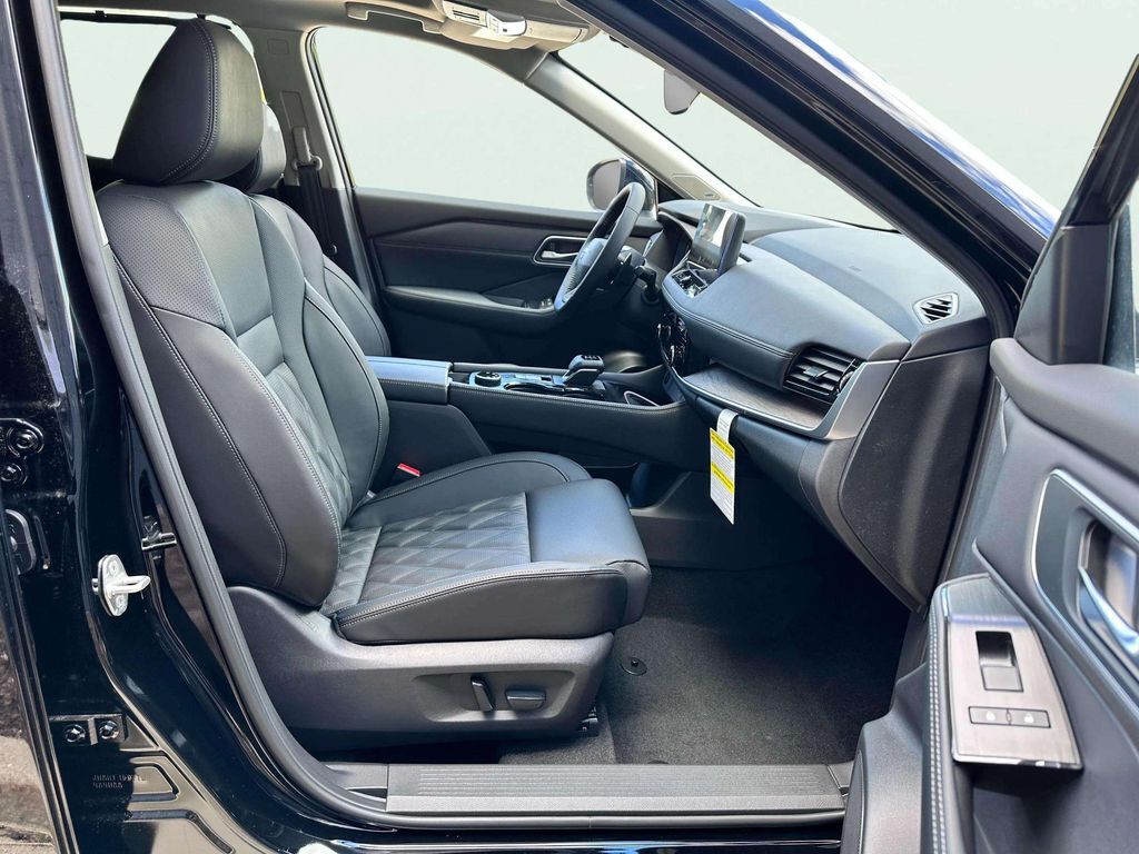 2026 Nissan Rogue Platinum San Clemente CA