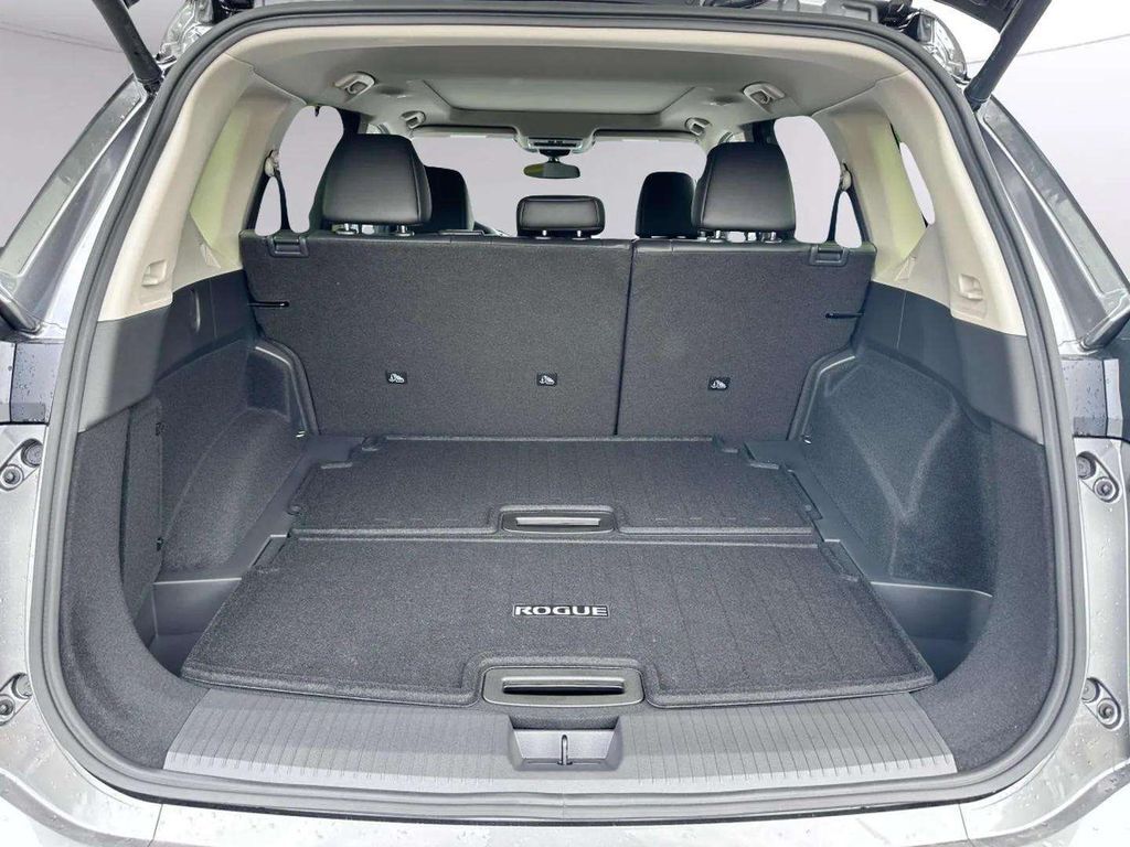 2026 Nissan Rogue Platinum San Clemente CA