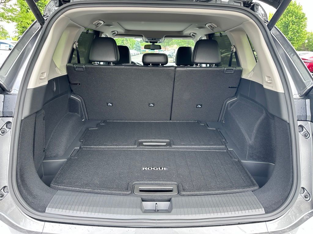 2026 Nissan Rogue Platinum San Clemente CA