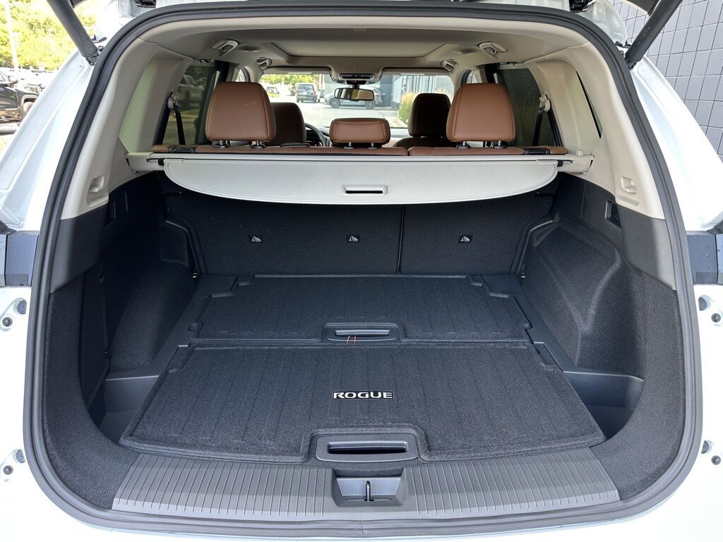 2026 Nissan Rogue Platinum San Clemente CA