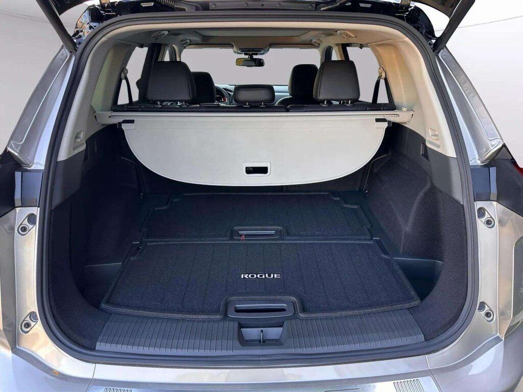 2026 Nissan Rogue Platinum San Clemente CA