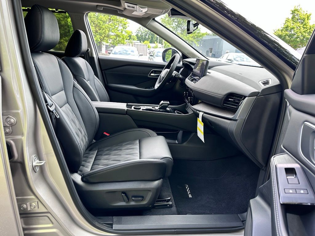 2026 Nissan Rogue Platinum San Clemente CA