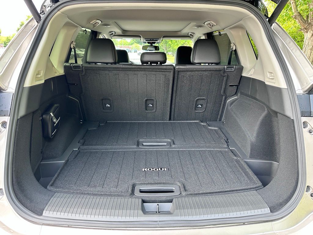 2026 Nissan Rogue Platinum San Clemente CA