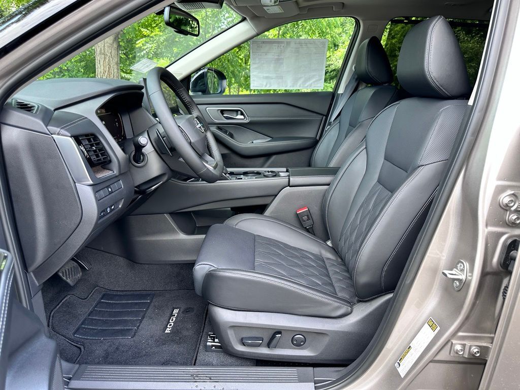 2026 Nissan Rogue Platinum San Clemente CA