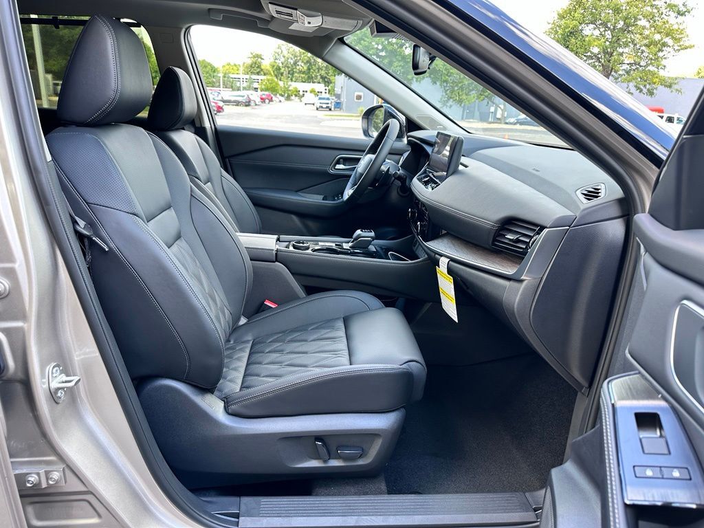 2026 Nissan Rogue Platinum San Clemente CA