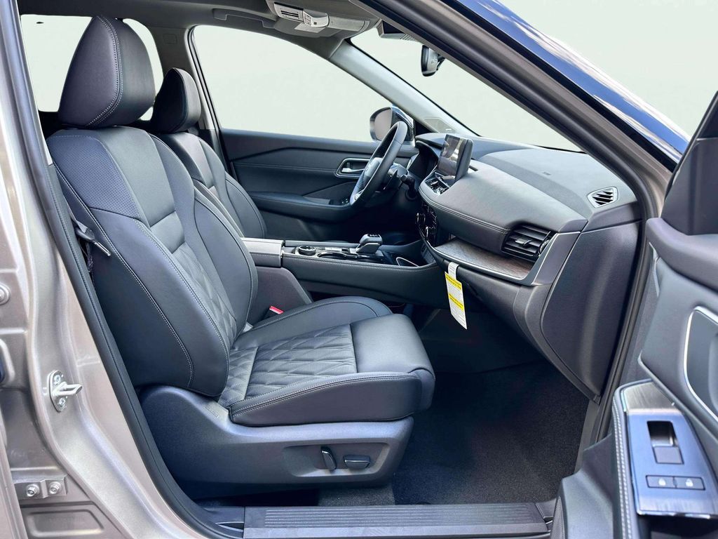 2026 Nissan Rogue Platinum San Clemente CA