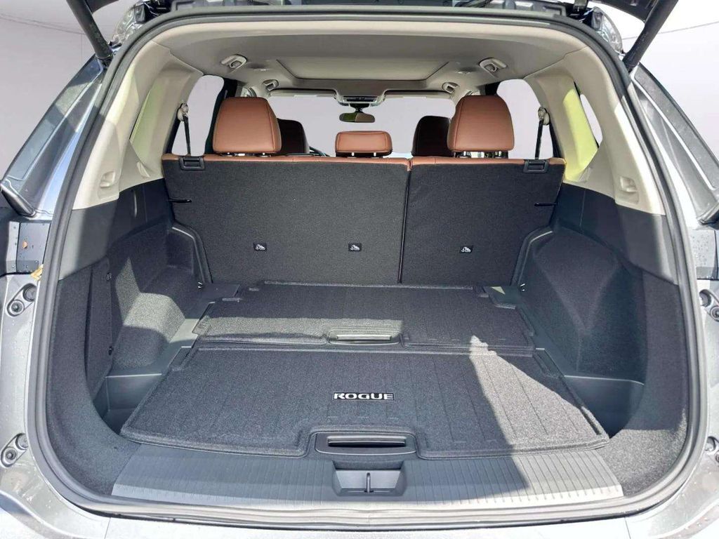 2026 Nissan Rogue Platinum San Clemente CA
