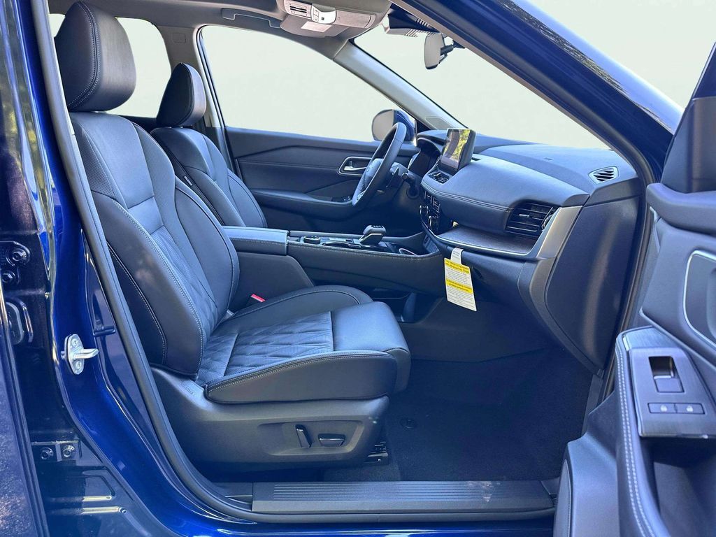 2026 Nissan Rogue Platinum San Clemente CA