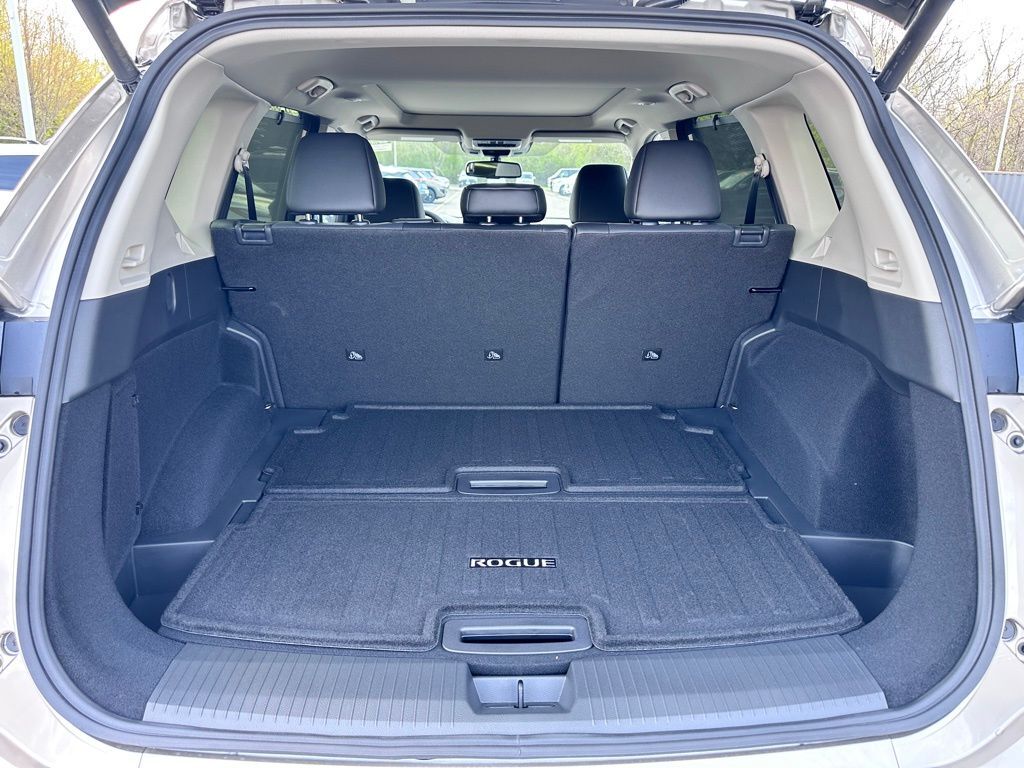 2026 Nissan Rogue Platinum San Clemente CA