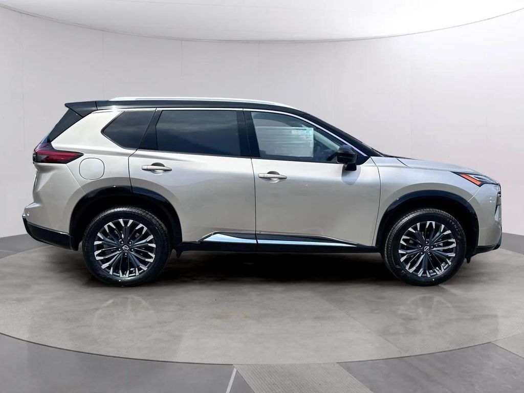 2026 Nissan Rogue Platinum San Clemente CA