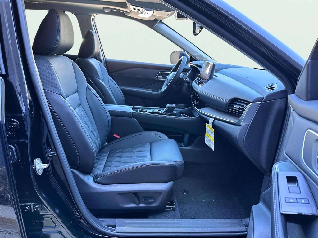 2026 Nissan Rogue Platinum San Clemente CA