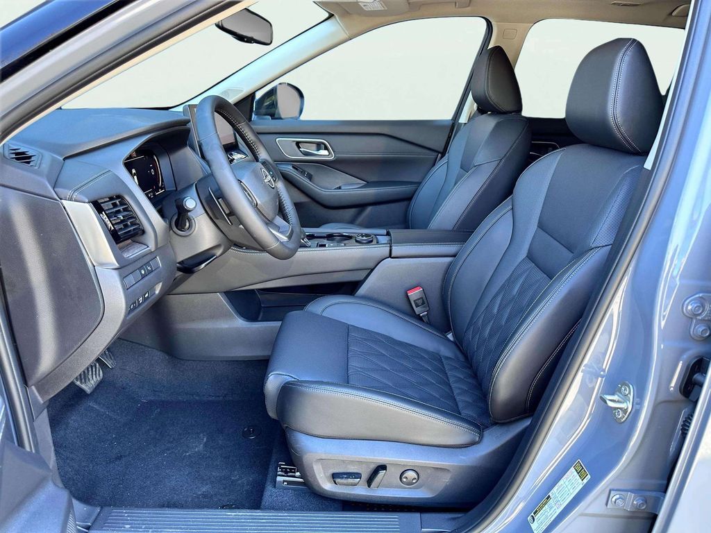 2026 Nissan Rogue Platinum San Clemente CA