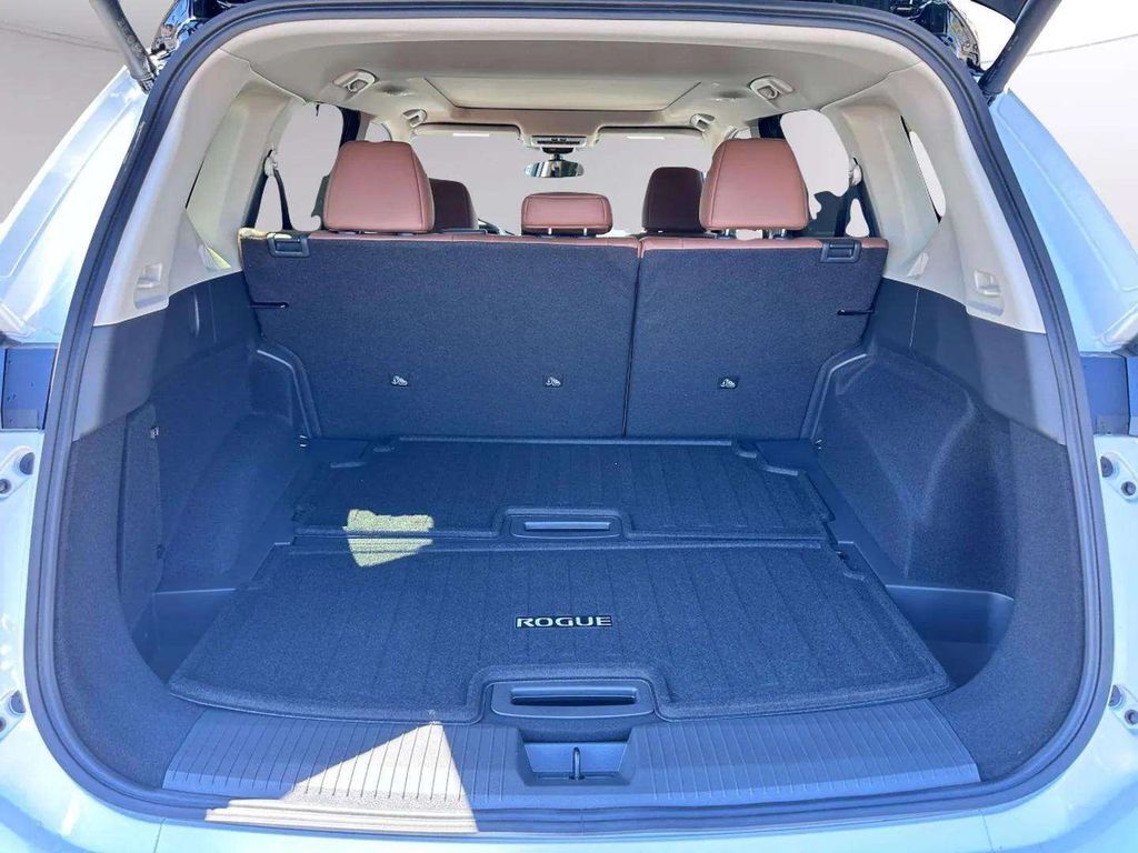 2026 Nissan Rogue Platinum San Clemente CA