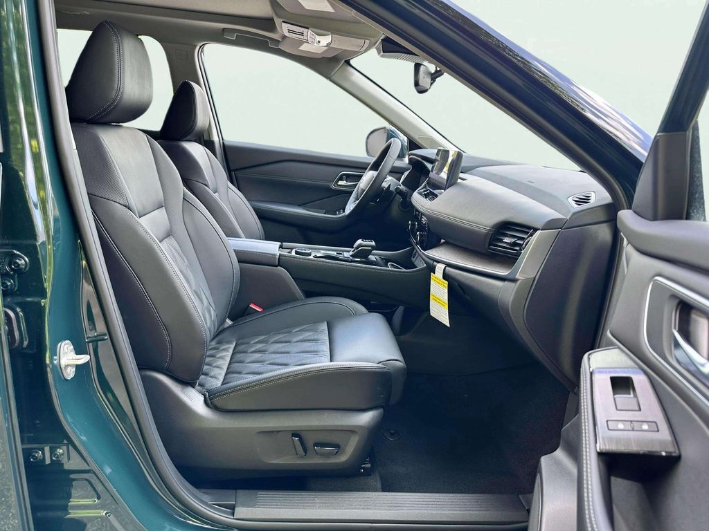 2026 Nissan Rogue Platinum San Clemente CA