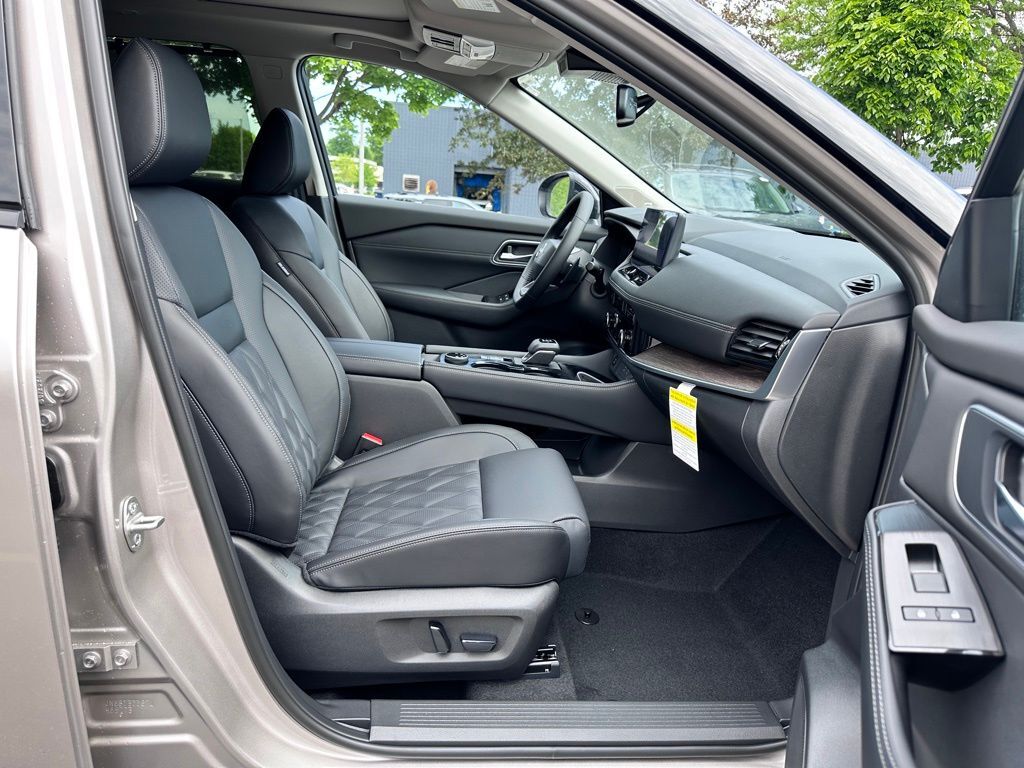 2026 Nissan Rogue Platinum San Clemente CA