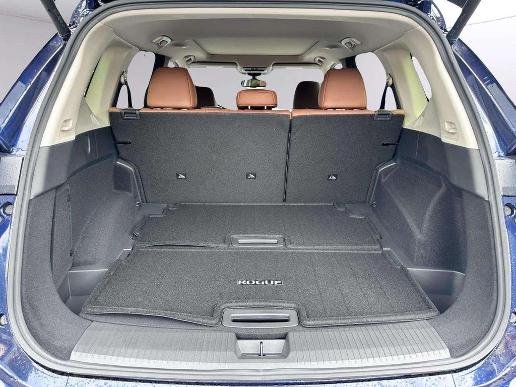 2026 Nissan Rogue Platinum San Clemente CA