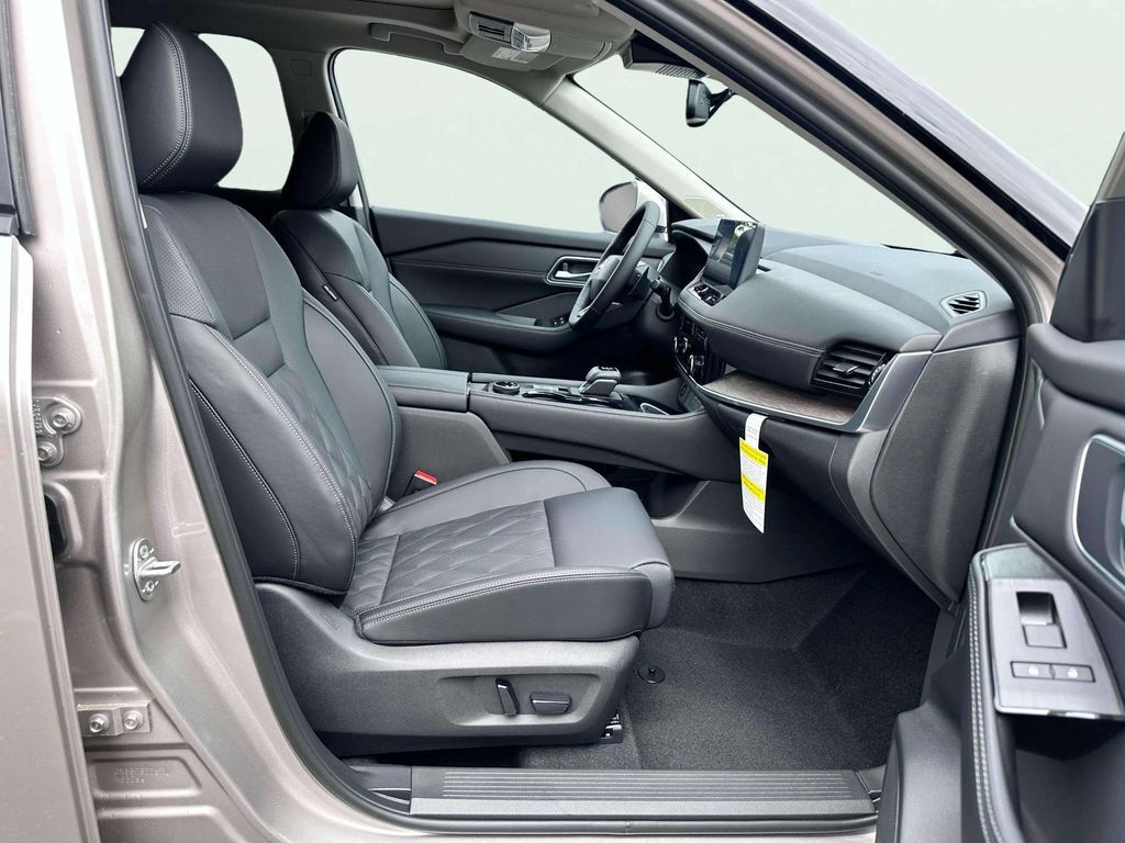 2026 Nissan Rogue Platinum San Clemente CA