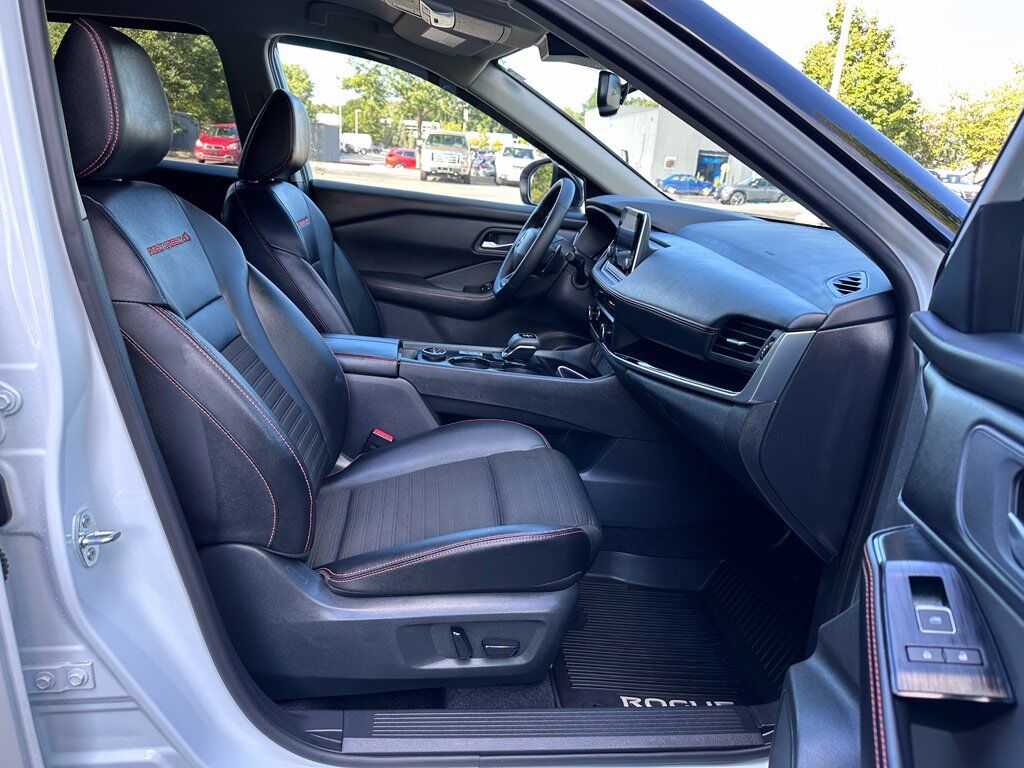 2026 Nissan Rogue Rock Creek w/Premium Pkg San Clemente CA