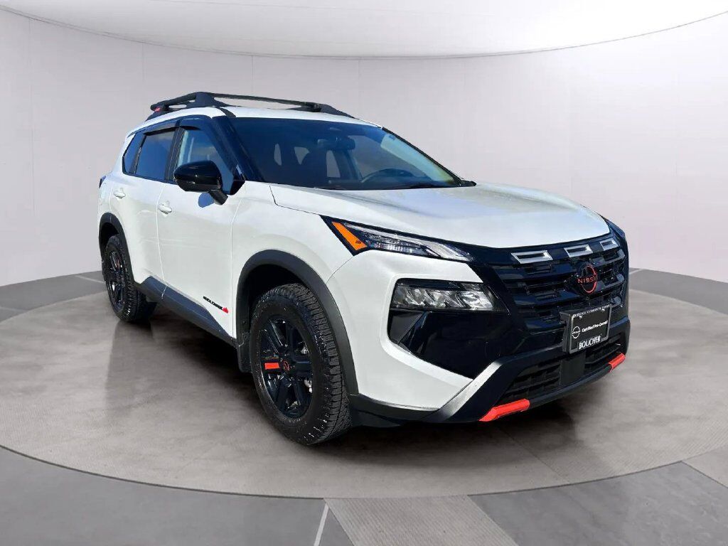 2026 Nissan Rogue Rock Creek w/Premium Pkg