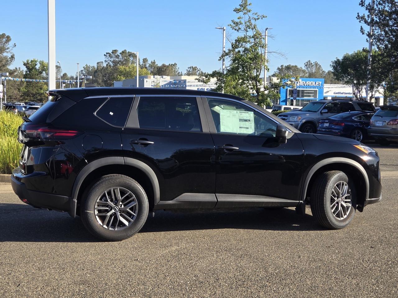 2026 Nissan Rogue S 2026 Nissan Rogue S