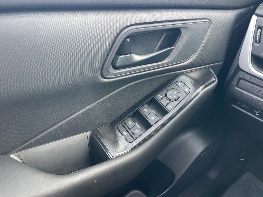 2026 Nissan Rogue S Oak Ridge TN 2026 Nissan Rogue S Oak Ridge TN