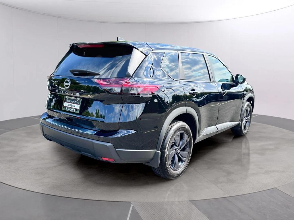 2026 Nissan Rogue SV San Clemente CA